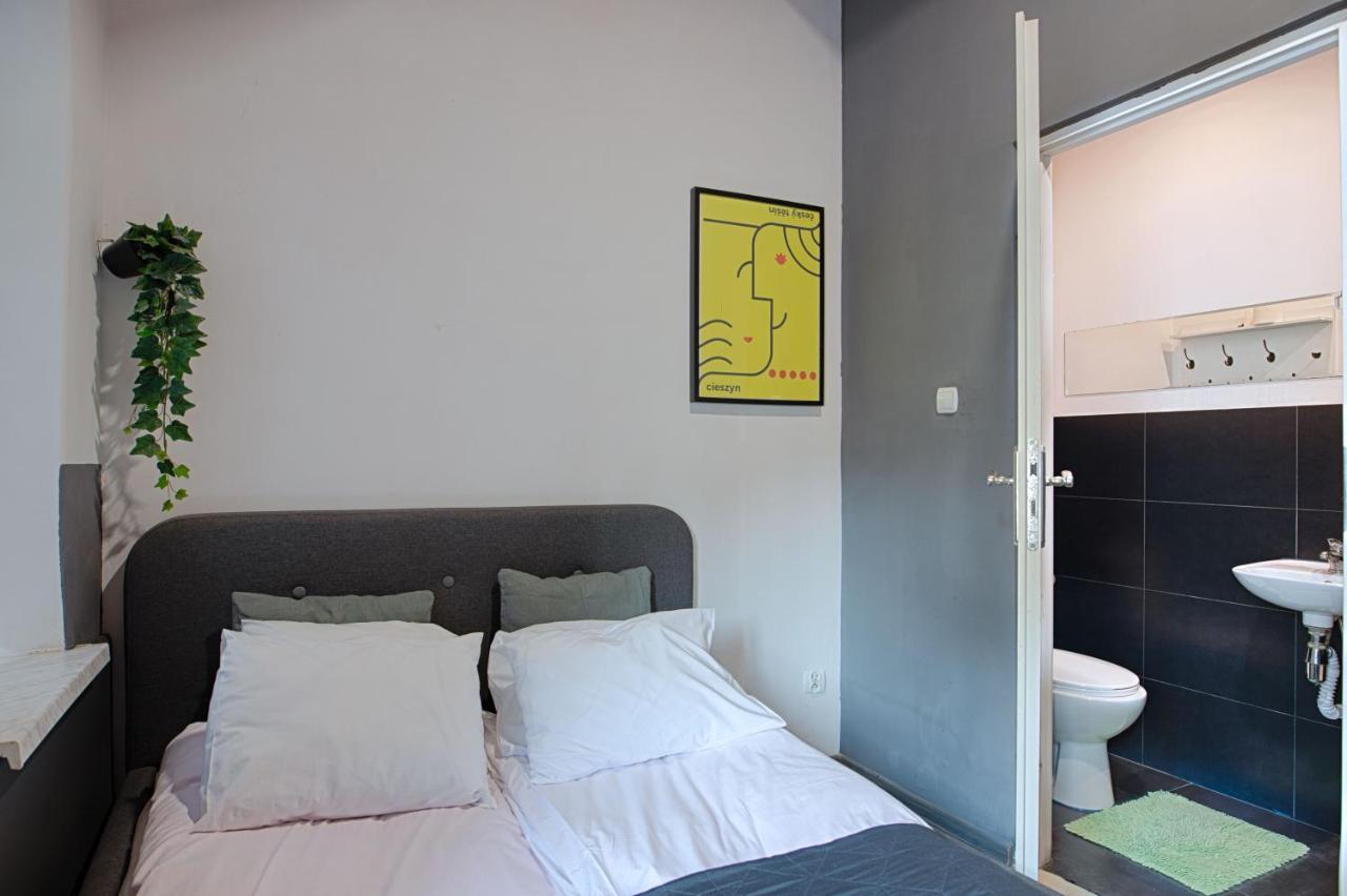 3 Bros' Hostel Cieszyn Cieszyn  Bagian luar foto